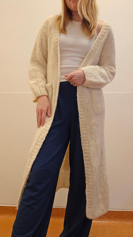 Morgentau Cardigan Strickanleitung / knitting pattern